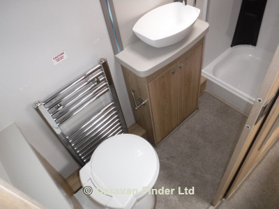 Elddis Crusader Mistral 4b 2020 image
