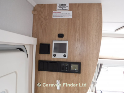 Elddis Crusader Mistral 4b 2020 image