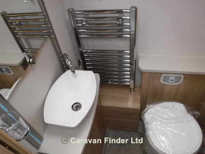 Elddis Crusader Zephyr 4b 2020 image