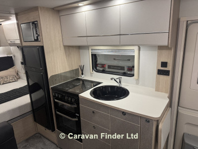 Elddis Avante APEX 840 6b 2026 image