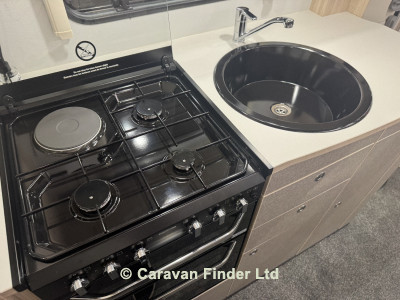 Elddis Avante APEX 840 6b 2026 image