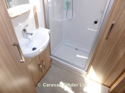 Lunar Lexon 640 2015 (Trade) image coming soon