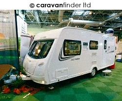 Used Lunar Ultima 524 2016 touring caravan Image