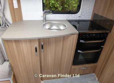 Lunar Lexon 590 2018 (Trade) image coming soon