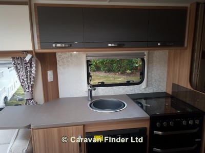 Lunar Lexon 560 4b 2019 image