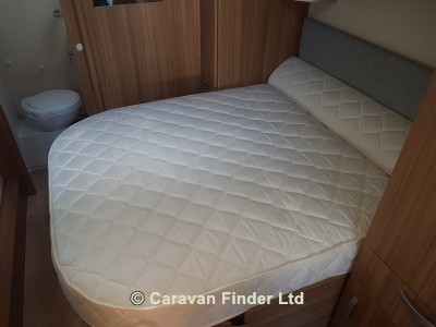 Lunar Quasar 574 4b 2019 image