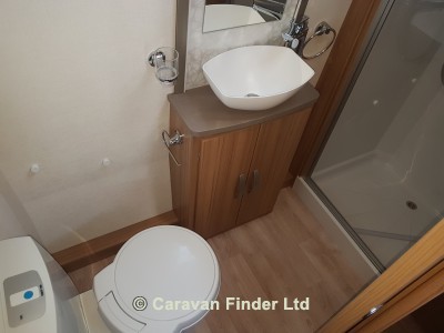 Lunar Quasar 574 4b 2019 image