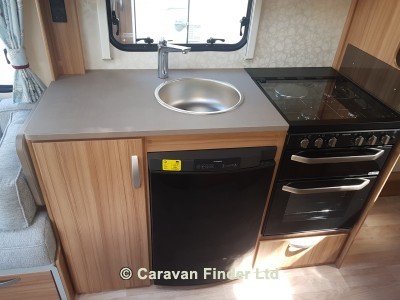 Lunar Quasar 574 4b 2019 image