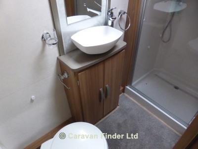 Lunar Quasar 674 4b 2019 image