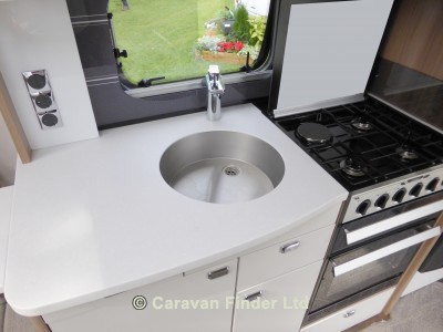 Swift Elegance 480 2018 (Trade) image 