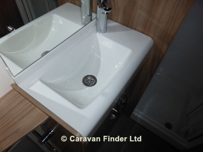 Swift Challenger 645 Lux Pack 4b 2019 image