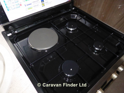 Swift Challenger 650 Lux  Pack 4b 2019 image