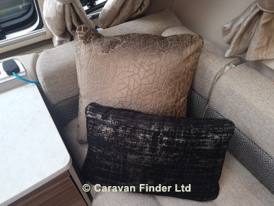 Swift Eccles 560 4b 2019 image