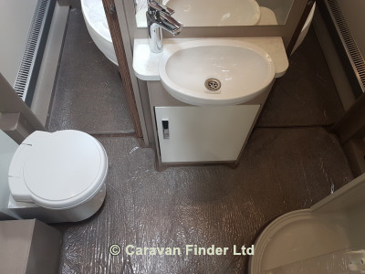 Swift Eccles 560 4b 2019 image