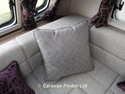 Swift Challenger X 850 Lux  Pack 4b 2020 image