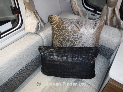 Swift Eccles 530 Lux Pack 4b 2020 image