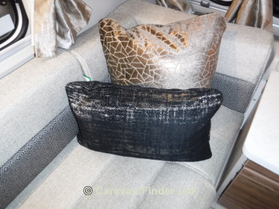 Swift Eccles 645 Lux Pack 4b 2020 image