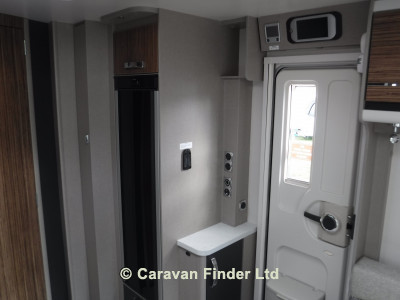 Swift Eccles X 835 Lux Pack 4b 2020 image