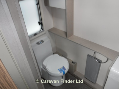 Swift Eccles X 865 Lux Pack 4b 2020 image