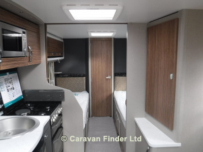 Swift Eccles X 865 Lux Pack 4b 2020 image