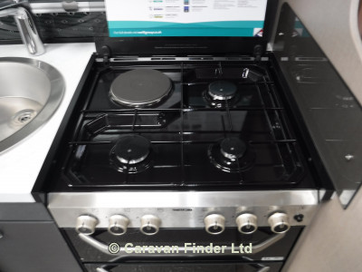 Swift Eccles X 865 Lux Pack 4b 2020 image