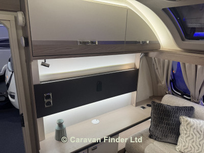 Swift Conqueror Grande 560 L 2027 (Trade) image 